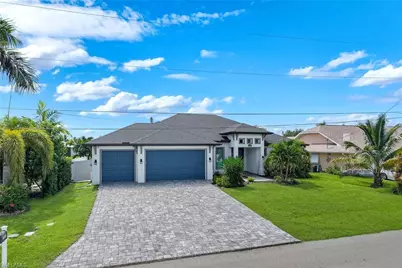 2126 NE 2nd St, Cape Coral, FL 33909 - Photo 10