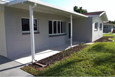 615 Monterey Ave, Cape Coral, FL 33904 - Photo 2