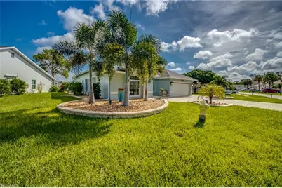 3259 Sabal Springs Blvd, North Fort Myers, FL 33917 - Photo 2