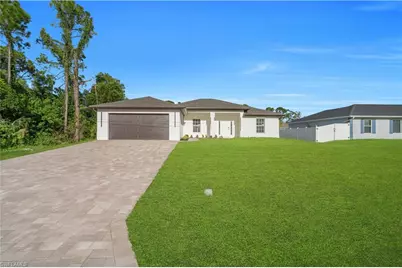 3449 NE 8th Pl, Cape Coral, FL 33909 - Photo 28
