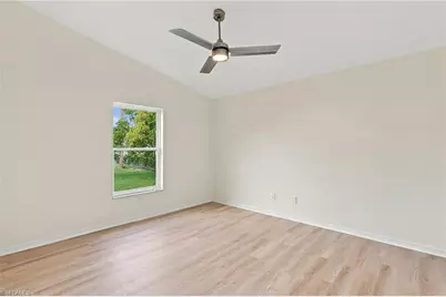 906 SW 7th Ct, Cape Coral, FL 33991 - Photo 18