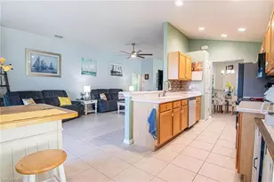 2641 Clairfont Ct, Cape Coral, FL 33991 - Photo 4