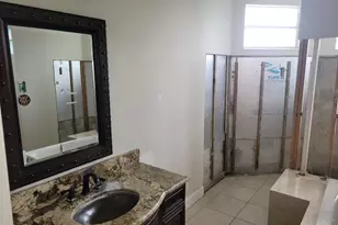 1404 NE 19th Ave, Cape Coral, FL 33909 - Photo 14