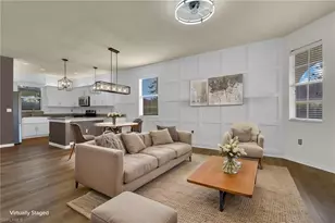 11258 Coimbra Ln, Bonita Springs, FL 34135 - Photo 4