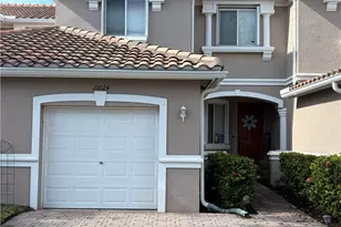 10024 Ravello Blvd, Fort Myers, FL 33905 - Photo 2