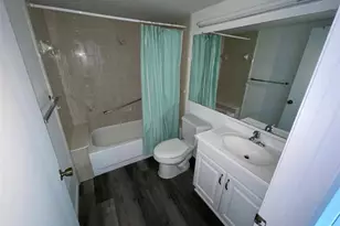 9930 Sailview Ct, Fort Myers, FL 33905 - Photo 10