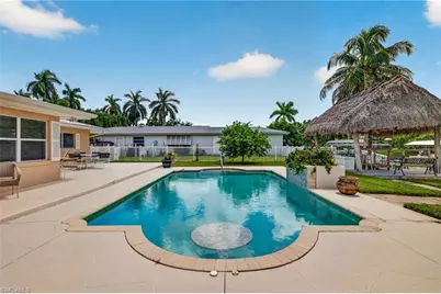 11030 McGregor Blvd, Fort Myers, FL 33919 - Photo 4