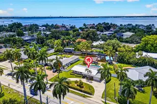 11030 McGregor Blvd, Fort Myers, FL 33919 - Photo 38