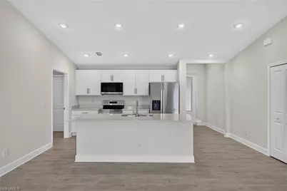 620 NW 29th Ter, Cape Coral, FL 33993 - Photo 10
