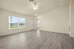 9026 Maywood Cir, Labelle, FL 33935 - Photo 8