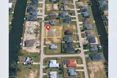 328 SW 21st St, Cape Coral, FL 33991 - Photo 4