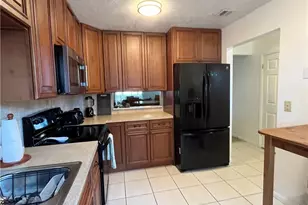 1371 Bunker Way, Fort Myers, FL 33919 - Photo 4