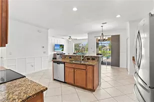 2446 Heydon Cir E, Naples, FL 34120 - Photo 16