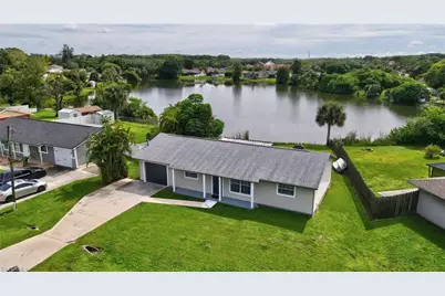 2620 Cartegena Ave, Fort Myers, FL 33905 - Photo 2