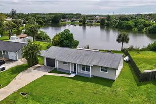 2620 Cartegena Ave, Fort Myers, FL 33905 - Photo 2