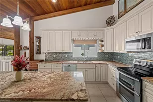 5028 Pelican Blvd, Cape Coral, FL 33914 - Photo 20