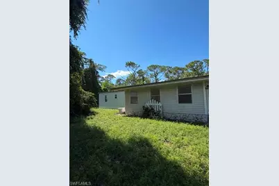 18341 Wayne Dr, North Fort Myers, FL 33917 - Photo 10