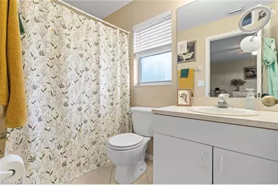 3630 NE 11th Pl, Cape Coral, FL 33909 - Photo 16