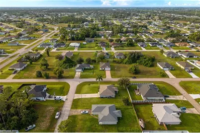 3630 NE 11th Pl, Cape Coral, FL 33909 - Photo 38