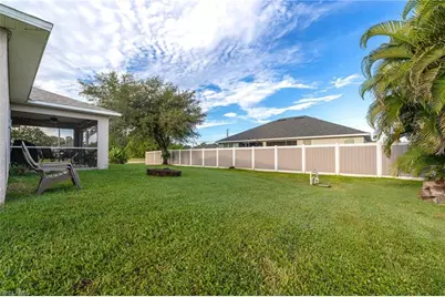 3630 NE 11th Pl, Cape Coral, FL 33909 - Photo 24