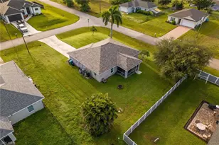 3630 NE 11th Pl, Cape Coral, FL 33909 - Photo 40