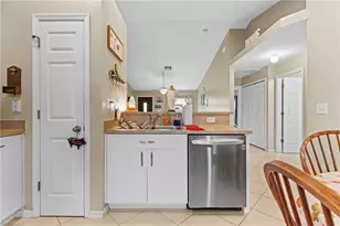 3630 NE 11th Pl, Cape Coral, FL 33909 - Photo 12