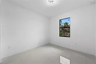 841 Bianca Ave S, Lehigh Acres, FL 33974 - Photo 22