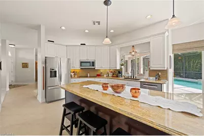 12775 Kedleston Cir, Fort Myers, FL 33912 - Photo 4
