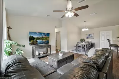 1613 SW 17th Ave, Cape Coral, FL 33991 - Photo 2