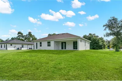 505 Prospect Ave, Lehigh Acres, FL 33972 - Photo 36