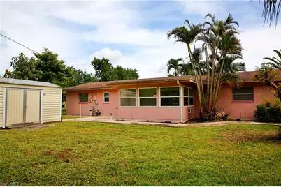 120 E Lake Dr, Lehigh Acres, FL 33936 - Photo 30