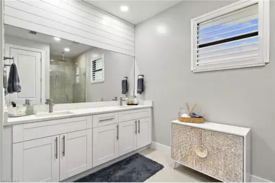 134 SW 33rd Ave, Cape Coral, FL 33991 - Photo 20
