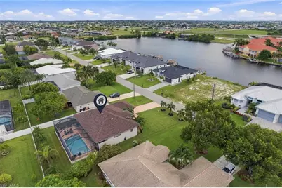 134 SW 33rd Ave, Cape Coral, FL 33991 - Photo 30