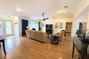 3832 SW 20th Ave, Cape Coral, FL 33914 - Photo 6