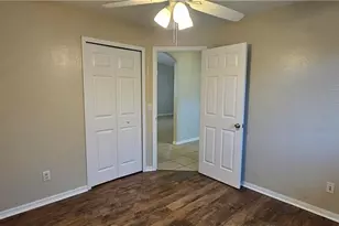 1626 SW Santa Barbara Pl, Cape Coral, FL 33991 - Photo 10