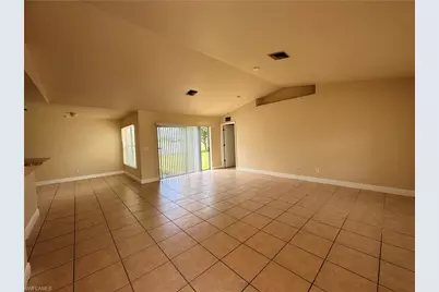 316 NW 18th Ave, Cape Coral, FL 33993 - Photo 4