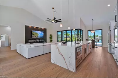2201 Beach Pkwy W, Cape Coral, FL 33914 - Photo 12