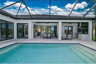 2201 Beach Pkwy W, Cape Coral, FL 33914 - Photo 4