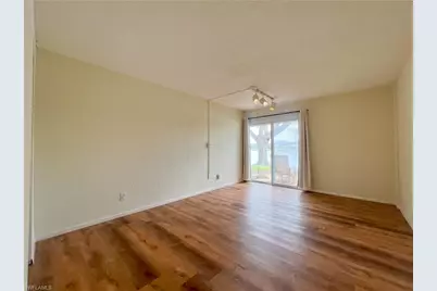 4305 Island Cir #4, Fort Myers, FL 33919 - Photo 14