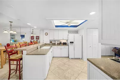 4265 Bay Beach Ln #522, Fort Myers Beach, FL 33931 - Photo 6