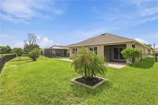 2717 Foralesca Ct, Cape Coral, FL 33909 - Photo 32