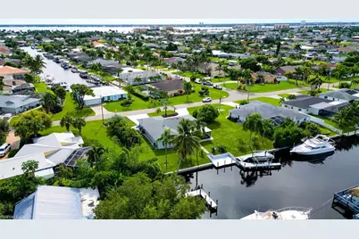 3812 SE 16th Pl, Cape Coral, FL 33904 - Photo 50