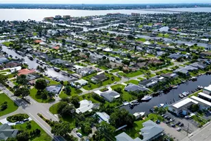 3812 SE 16th Pl, Cape Coral, FL 33904 - Photo 52