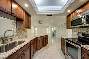 3812 SE 16th Pl, Cape Coral, FL 33904 - Photo 8