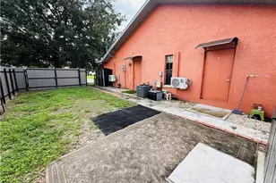 124 Sebring Cir, Lehigh Acres, FL 33936 - Photo 20