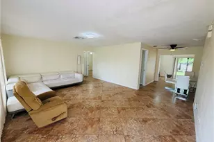 124 Sebring Cir, Lehigh Acres, FL 33936 - Photo 2