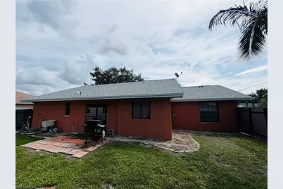 124 Sebring Cir, Lehigh Acres, FL 33936 - Photo 16