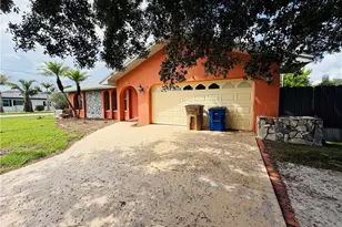 124 Sebring Cir, Lehigh Acres, FL 33936 - Photo 26