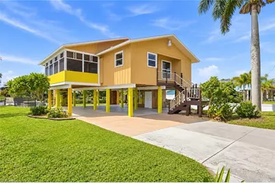 5191 Marina Dr, Bokeelia, FL 33922 - Photo 10