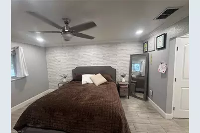 1930 NE 13th Ct, Cape Coral, FL 33909 - Photo 16